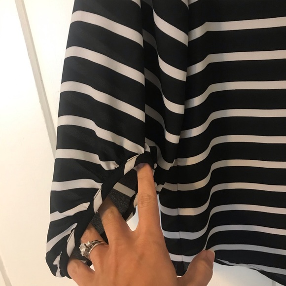 EUC Loft Striped Lantern Sleeve Blouse XSP - Picture 2 of 4